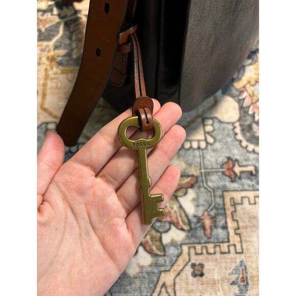 Fossil Crossbody Satchel Purse Medium Tote Black Leather Rocker Bag - Picture 4 of 14